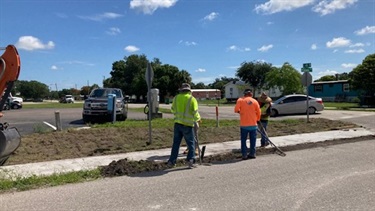 Immokalee-Sidewalk-PH3-060226-7.jpg